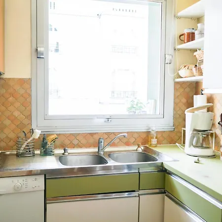 Cozy 58 M Near Butte-aux-cailles